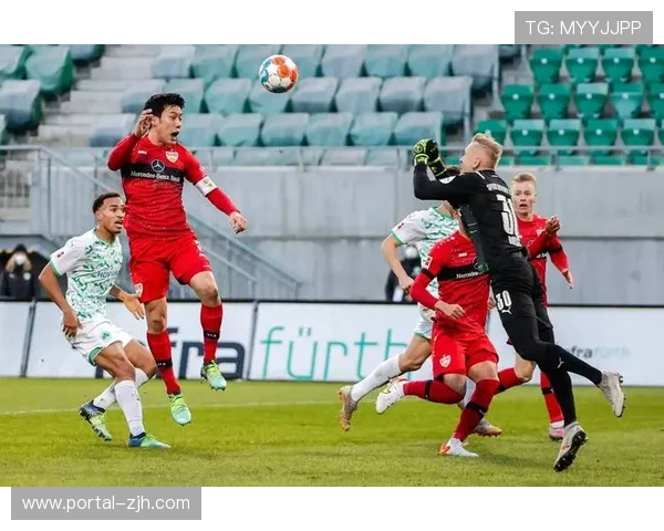 多特蒙德德甲五连胜纪录延续,客场绝杀沃尔夫斯堡显韧性 多特蒙德德甲五连胜纪录延续,客场绝杀沃尔夫斯堡显韧性